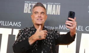 Robbie Williams afslører, hvorfor han afslog at optræde til Kong Charles’ kroning